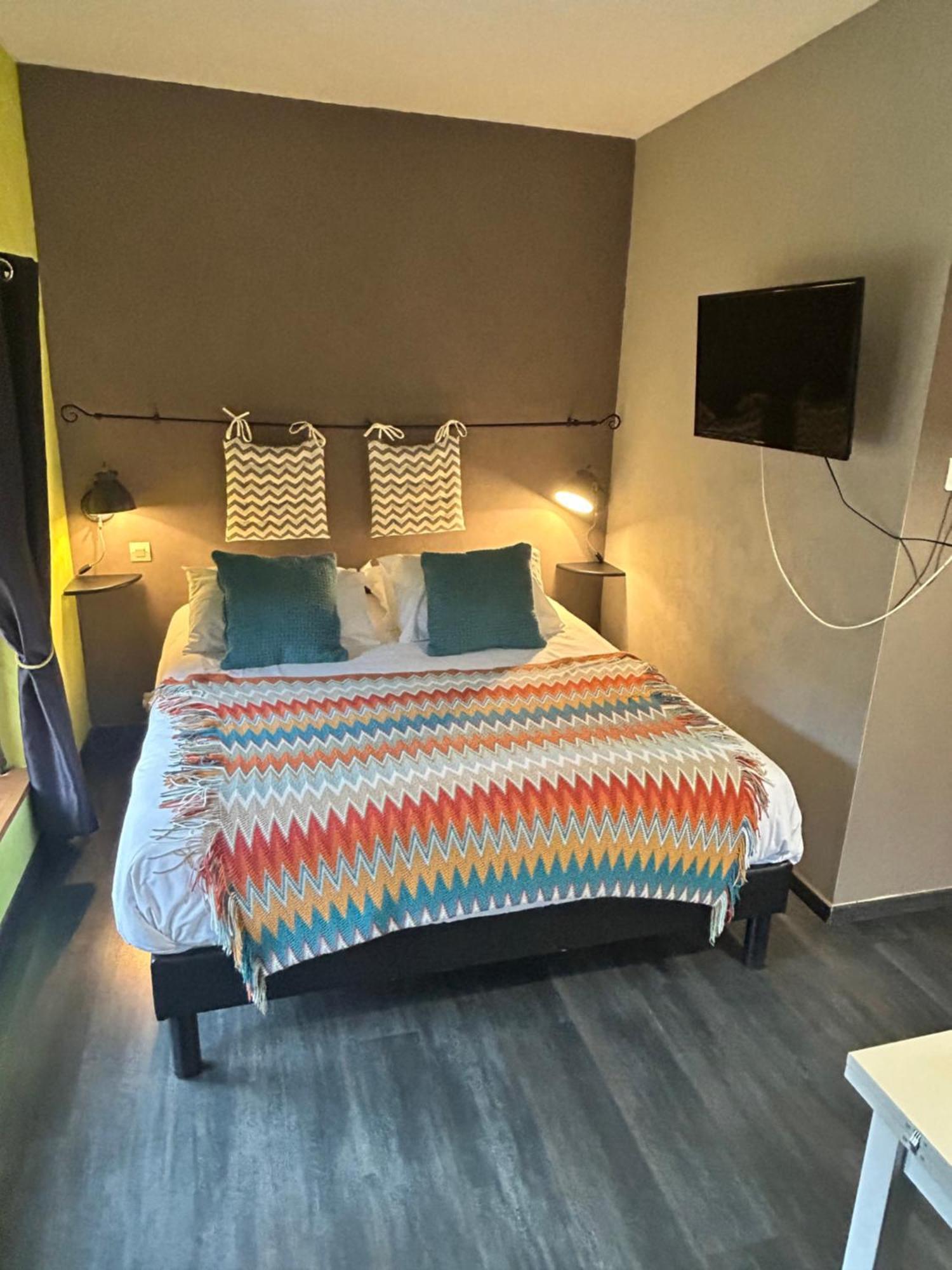 Bed and Breakfast Le D'Tour Gourmand Toulouse-le-Chateau Exteriér fotografie