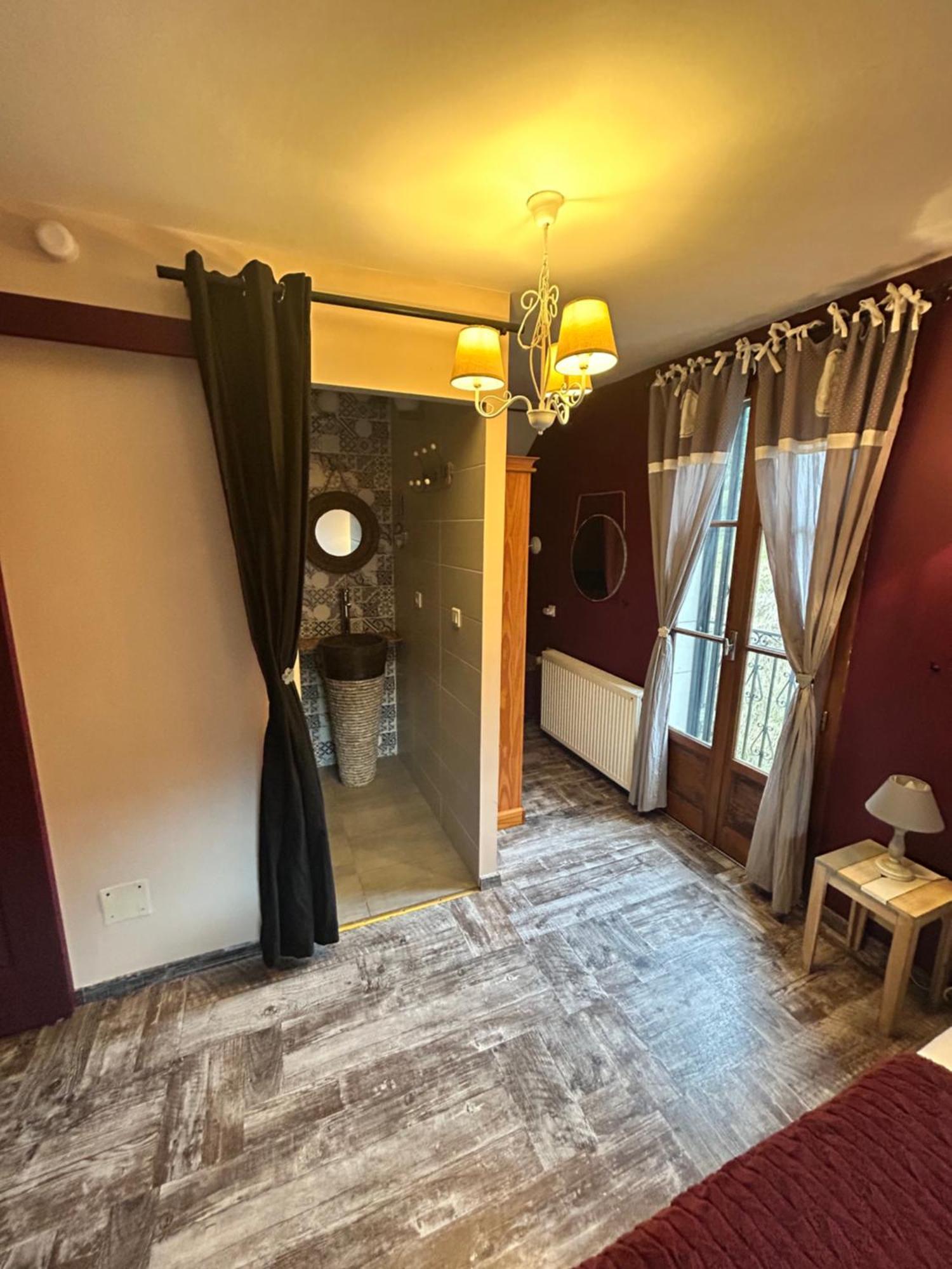 Bed and Breakfast Le D'Tour Gourmand Toulouse-le-Chateau Exteriér fotografie