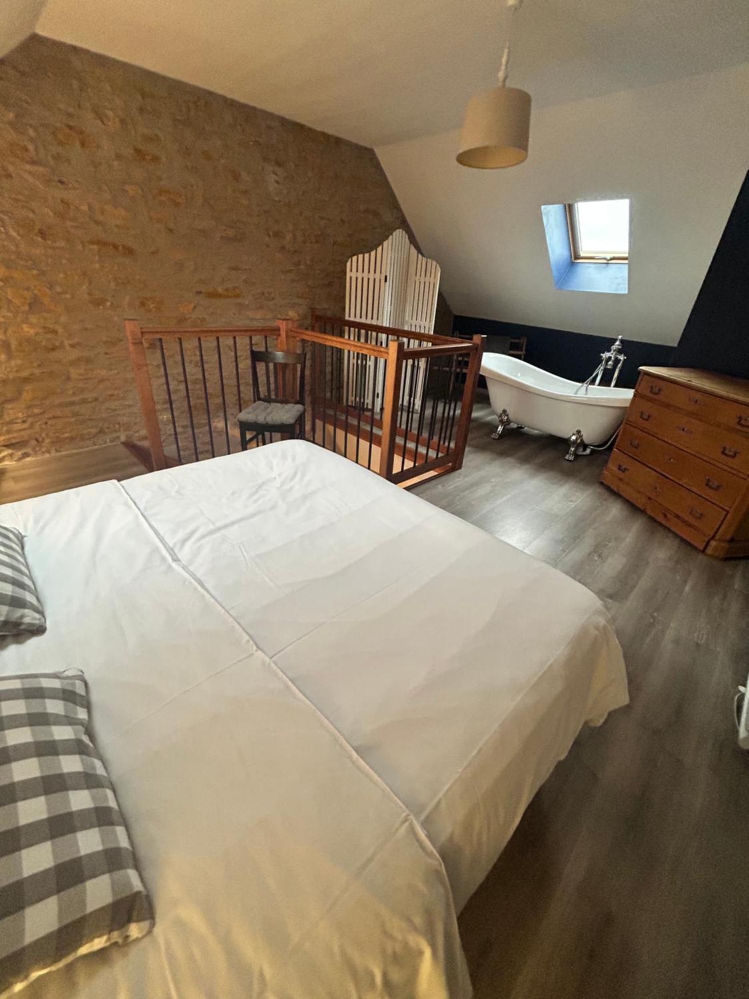 Bed and Breakfast Le D'Tour Gourmand Toulouse-le-Chateau Exteriér fotografie